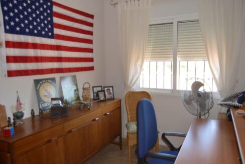 o_1efa75kmp1m451i6uh2sb7t1tv232