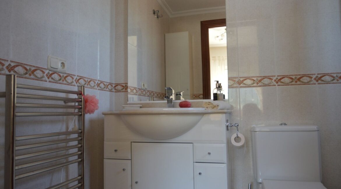 o_1efa75kmq1i6nvnj1g3k1dk8198p49