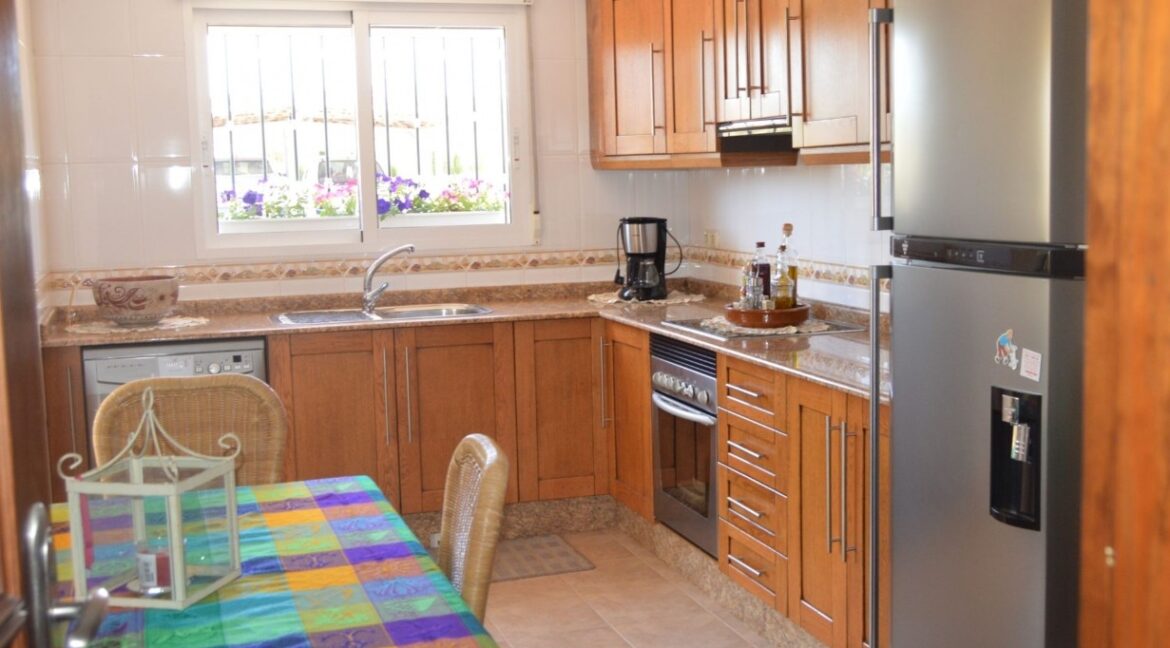 o_1efa75kmq1ojfl1u1e81fr22e73n