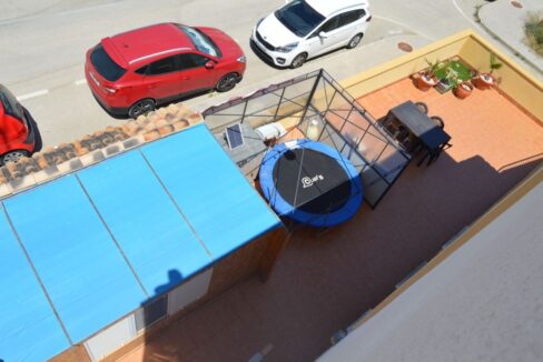 o_1efaijr0s1acub6ubkj62g1qp2h