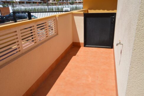 o_1efaijr0s1dcv16ns5on1b6povr2o