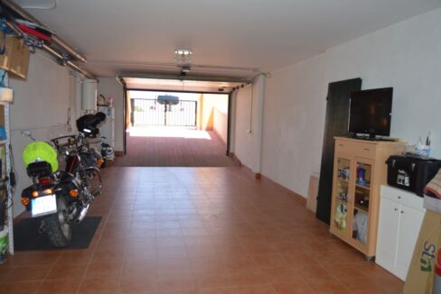 o_1efaijr0t9kfbosossgvi1ci42v