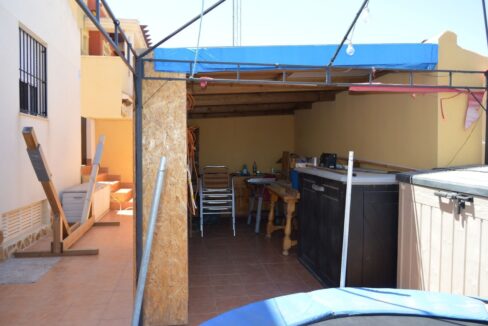 o_1efaijr0tenv1p4k11nenrk9f73a