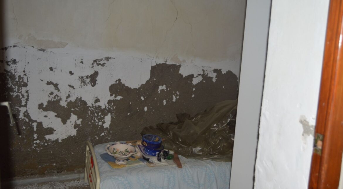 o_1efcitgh5gfb439eii15g4182j2n