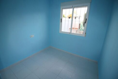 o_1eff589bh18t0ceiel76fl1caf2a