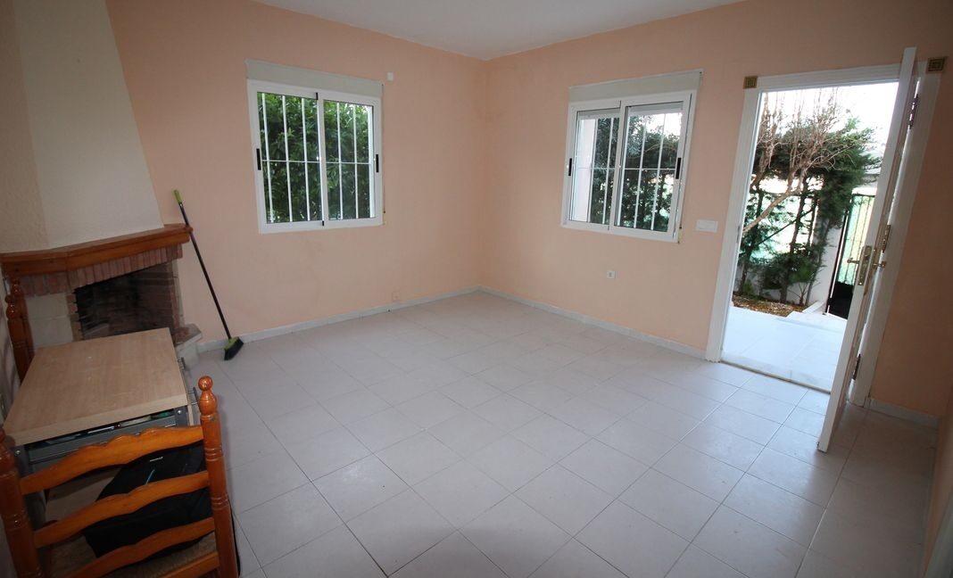 o_1eff589bh1srb13vv14idlu11vv82j