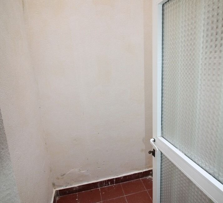 o_1eff589bh4t91d4044o19h61jt02b