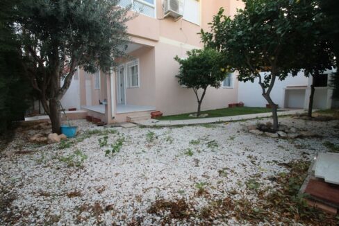 o_1eff589bhtvc1tcnlsm17gve172g