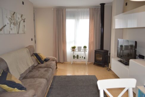 o_1efi6g6aq138g1dkb1fqq8mctt2o