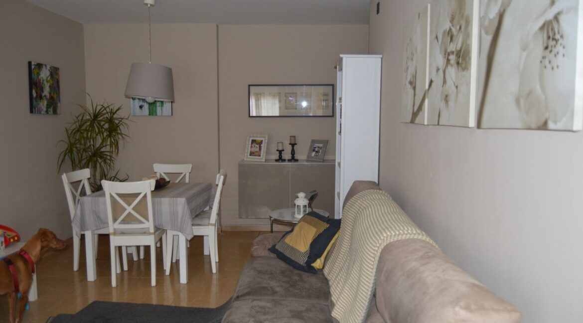 o_1efi6g6aq1cqh16lq17qc1e9aat12u