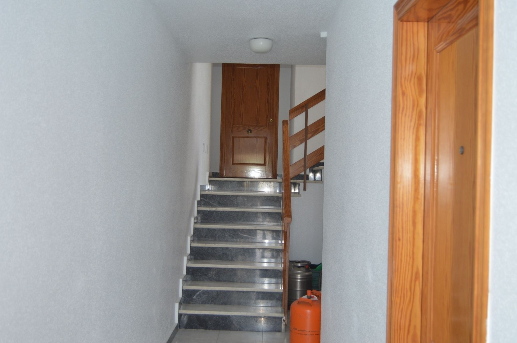 o_1efkk2vfvdes1dpr161q1rnr1doa29