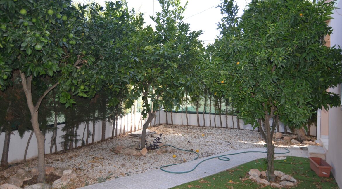 o_1efmn36m31hv7f2u1ssf1ran1dlb20