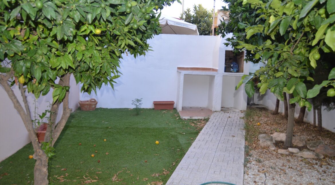 o_1efmn36m3pqe1sur1itk19mu1pi11v