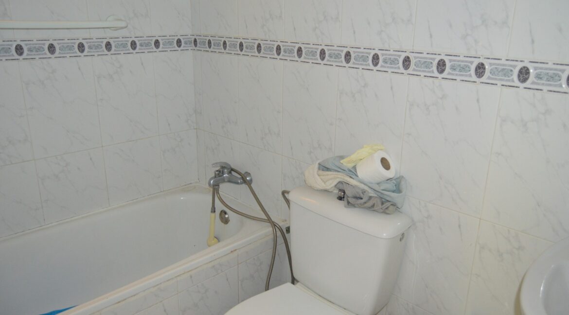 o_1efmnbksj1l9g7fuuqt5s37934d