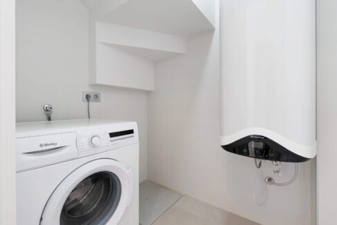 o_1eg7mkqtcim216u0dbq2ene2q2a