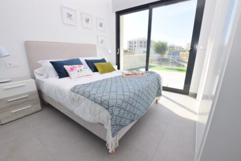 o_1egau7k6r1vs6mpcmt01gm0183a1o