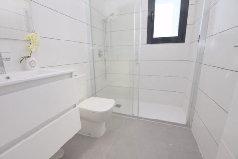 o_1egau7k6rfiah76vgf15vc1aa61m