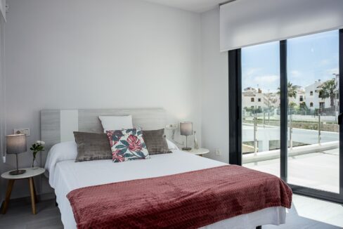 o_1egb21iceb9e1o62tg5oejp4i27