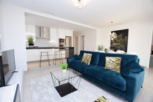 o_1egg4102u184b1m491ek91cckji323