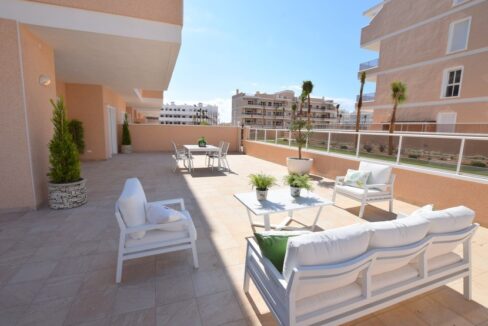 o_1egg4opqk12lr1sjk1ei2o6h9j128