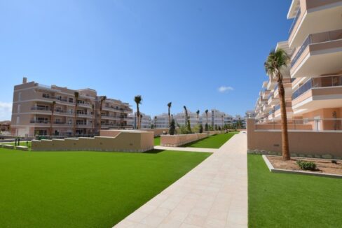 o_1egg4opqmrsjqvdrej12c21kee2i