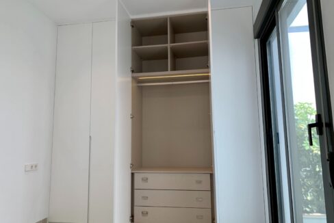 o_1egglvtb61on928le9d89d1f9o1u