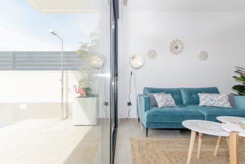 o_1egkt56ab1a9tn5sgkrgst1ae733