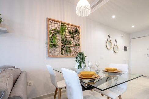 o_1egvstjff1jkg33c2e3vc2h3722