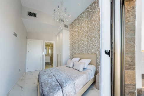 o_1eh79osjl12321l33192lrnk7gb4u