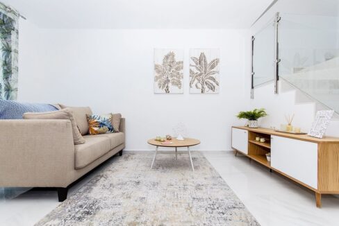 o_1eh7cgahn12tp1uiume318dm13if2o