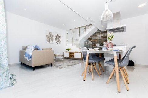 o_1eh7cgaho4lpflbaji1ojt10vv2u