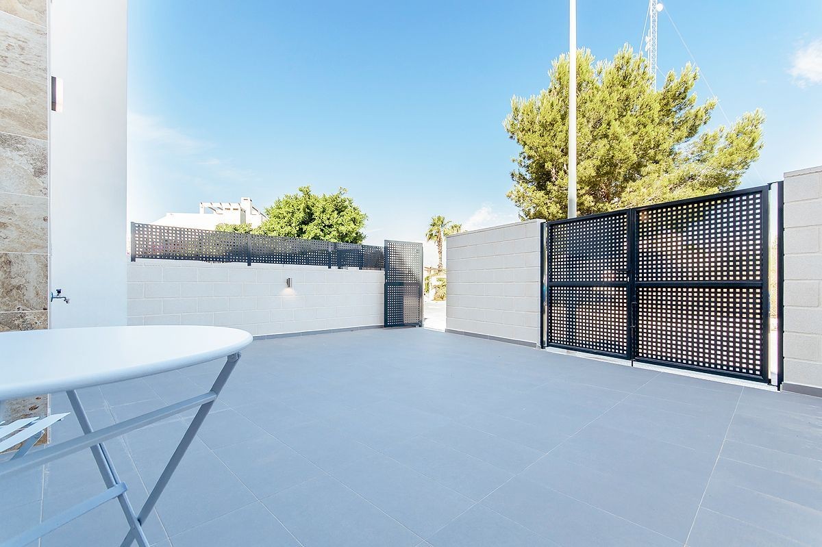 o_1eh7cgaho7qm1oel1pd1igvqrs2t