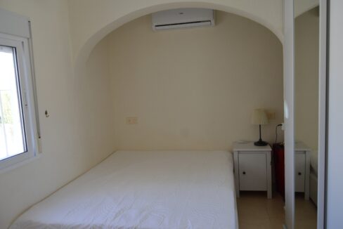 o_1ehhhstrtnvpclubb16kk1vvk2i