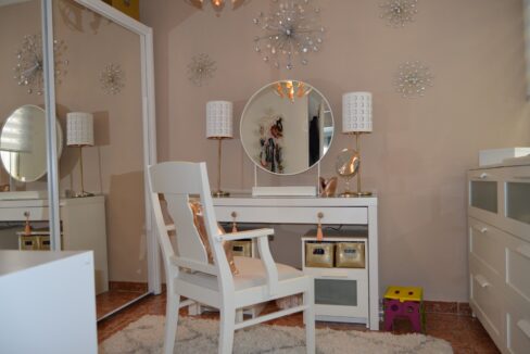 o_1ehkh01ca19b41u50qcr1fjamq36q