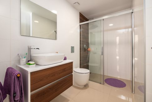 o_1ehmrs21fkolfvqjijhsbtbl1g