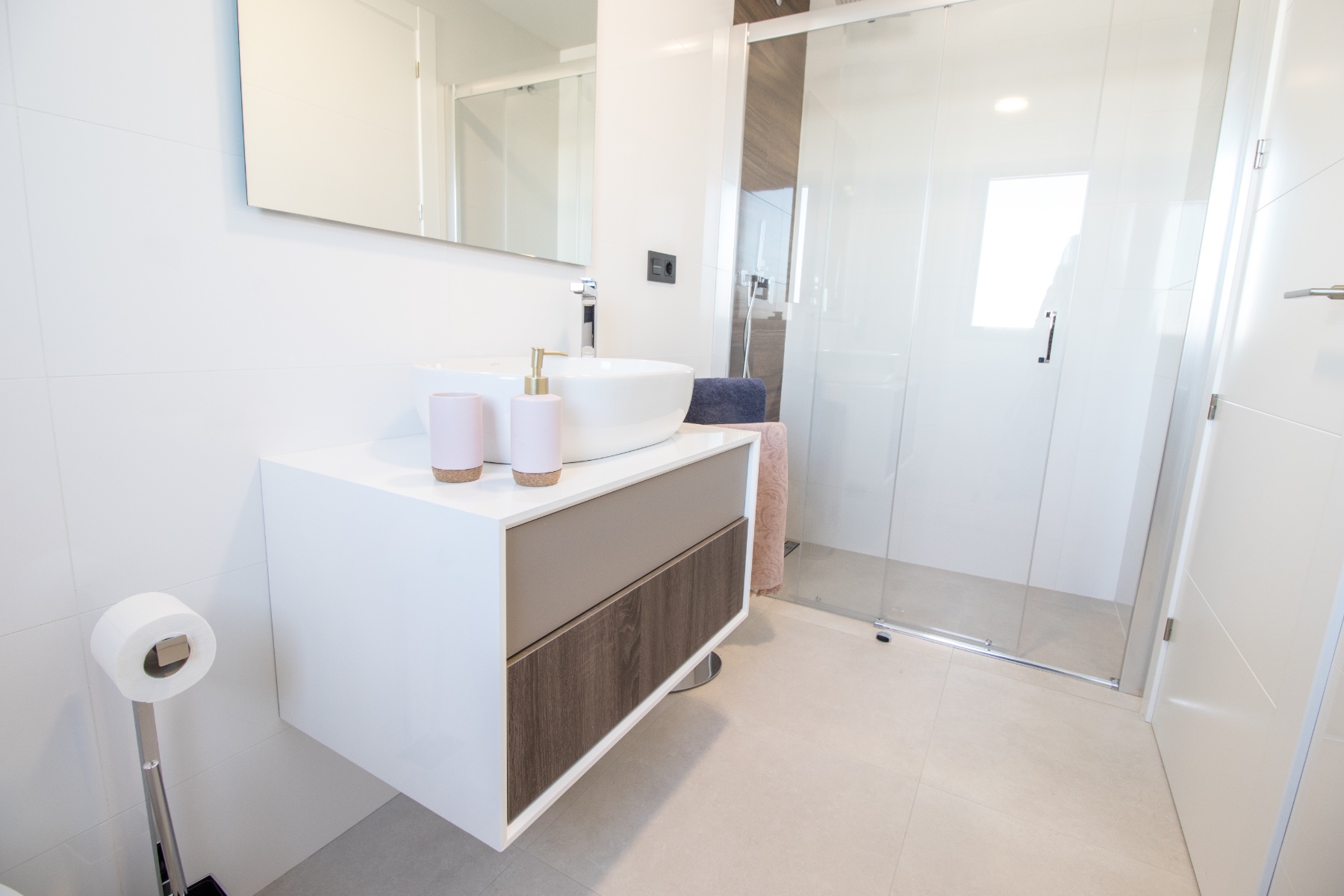 o_1ehmtn51pc461vet1oef1159ep72k