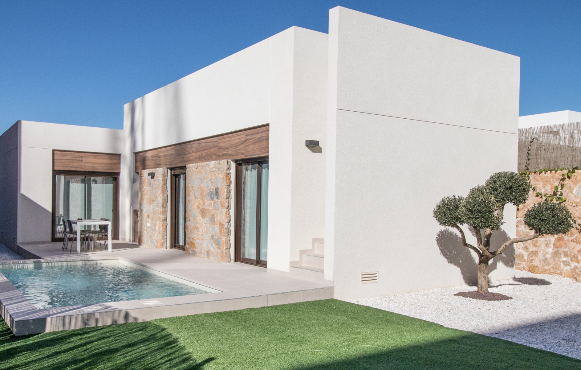 o_1ehmtn51qhdbnot1uo1e0p1mk2s