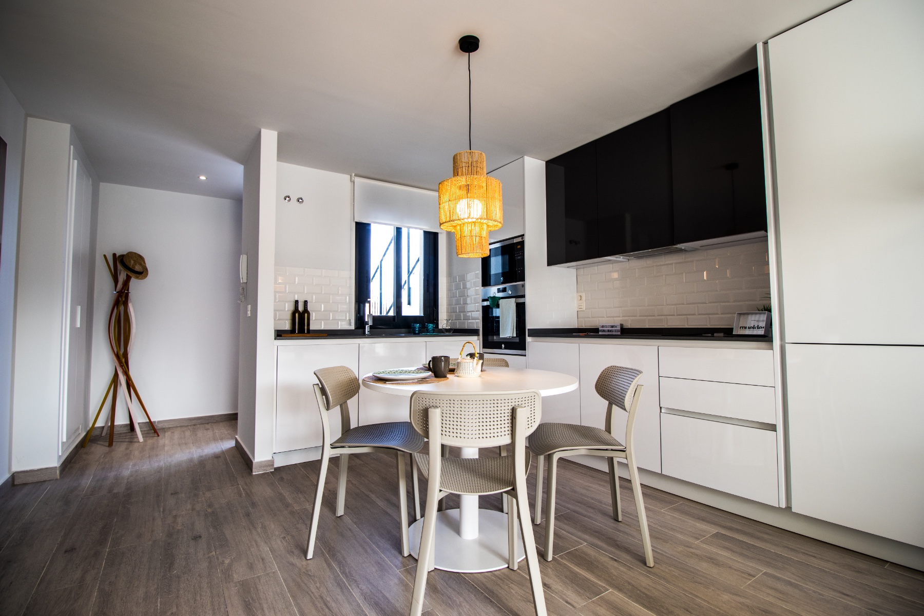 o_1ehouu8v310hjm6e18c48f1ij37