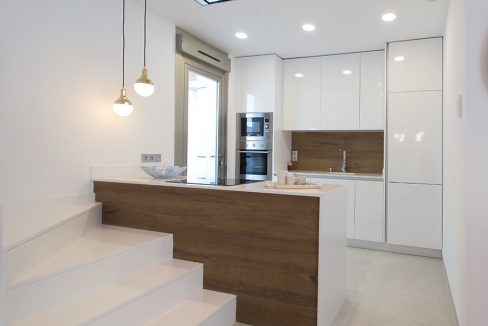 o_1ehp6n66bssj8o11qm71nuk13ad27