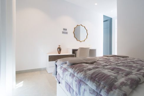 o_1ehp6n66c1b5013o21cpr1tr81q52g