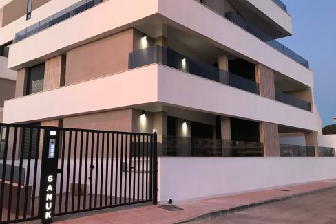 o_1ehp88047icumbs1mqt1si31h5g23