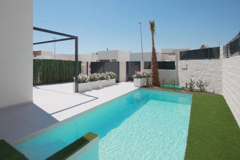 o_1ehpspfo48p0113s1hjjcfe1jl62o