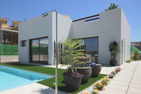 o_1ehrsnev2rsc1adn159fn3hdhe2h