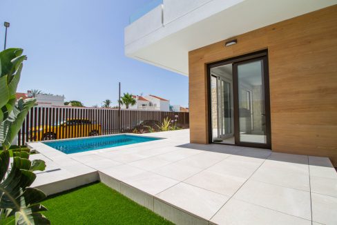 o_1ehs6pskk1s691meggp0ri81b6n3j