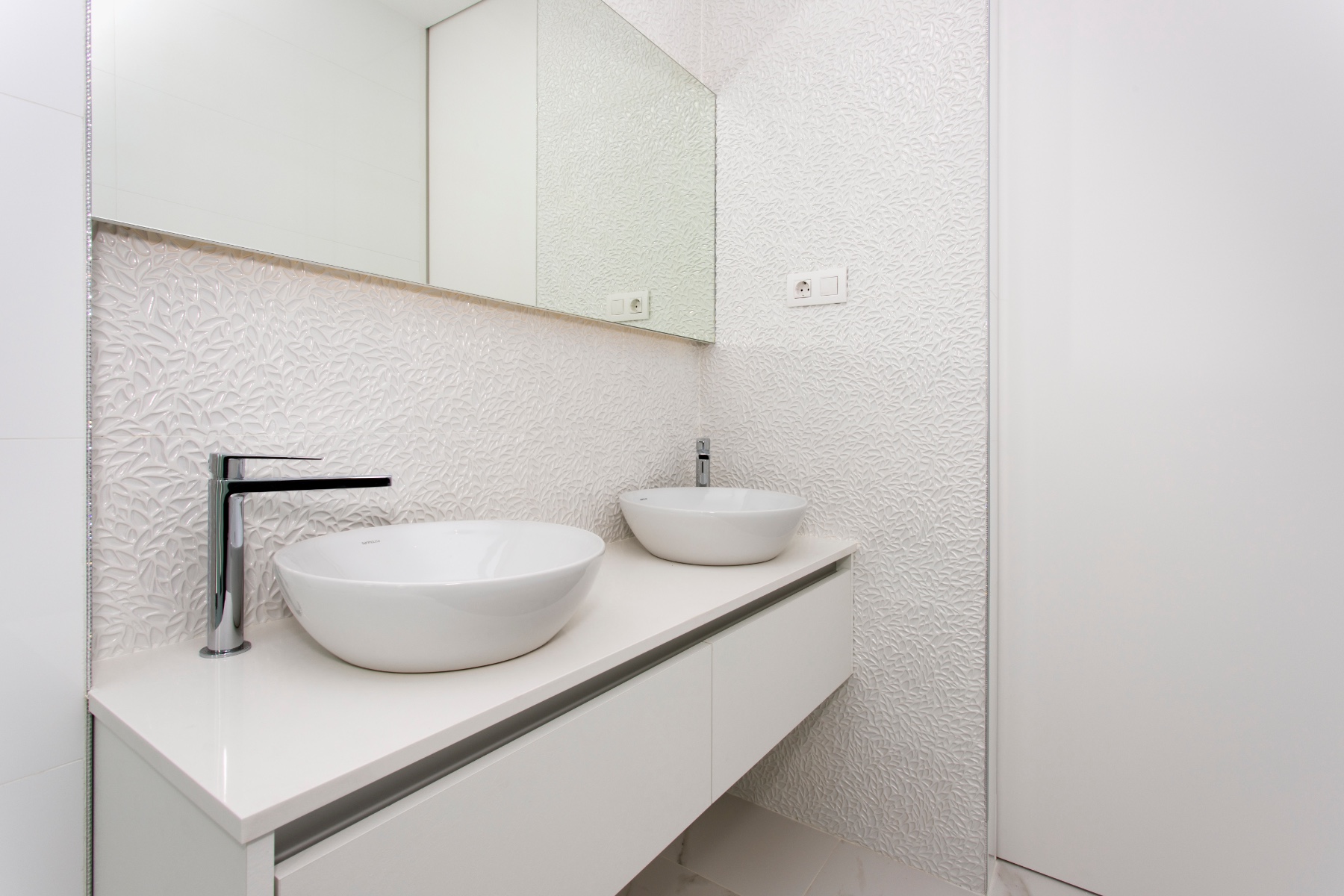 o_1ehucnncb1bp41vcvm7e68d1ff22g