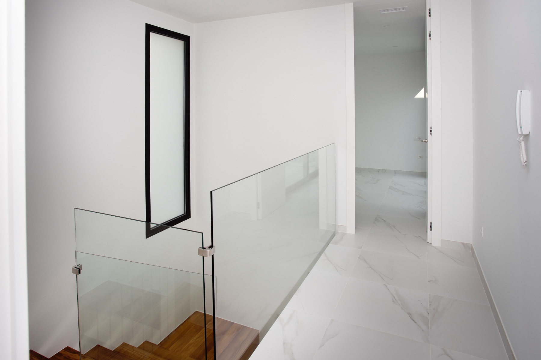 o_1ehucnncb1tvv1j9a1lis5ldsi2c