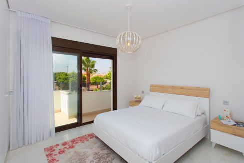 o_1ehuedk6512cl16hussi5g7kpl2p