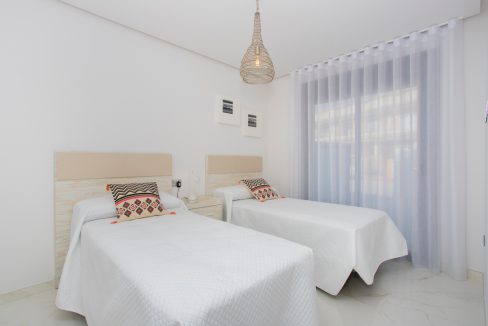 o_1ehuedk661b5khi3g8j1n4d16d539