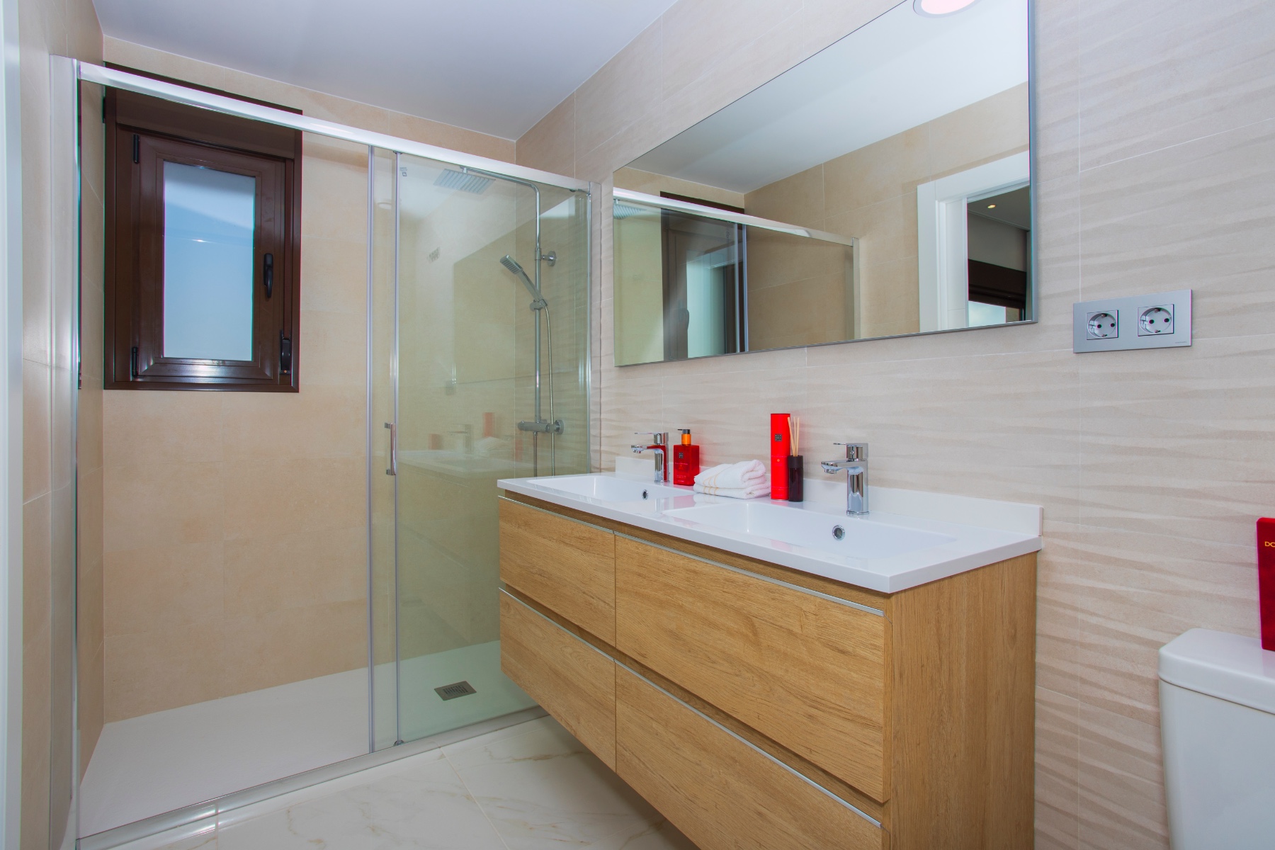 o_1ehuedk662c2tub10gj194r1nja3q