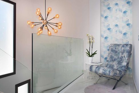 o_1ehuibtts1jvh1voq16r6143s15kd25